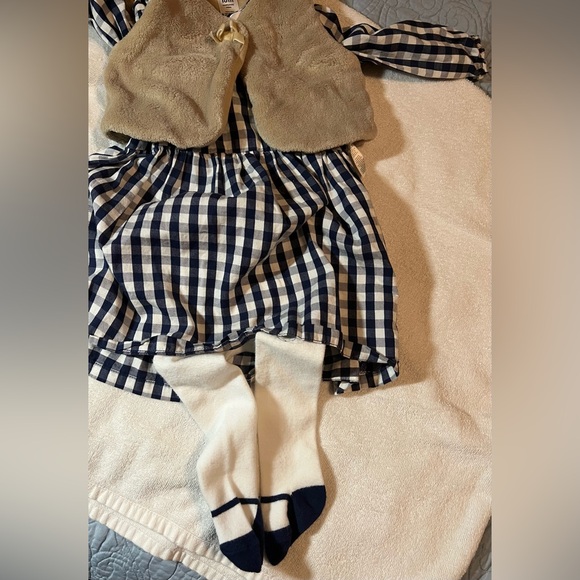 Carter's 3-Piece Fuzzy Vest, Dress & Socks Set - 18Months - Picture 3 of 6